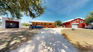 5738 FM 2538, Marion, TX 78124