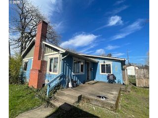 780 F St, Independence, OR 97351