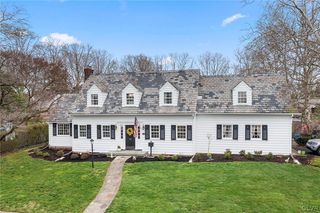 1709 Cloverleaf St, Bethlehem, PA 18017