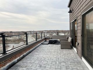 357 Pawtucket St #104, Lowell, MA 01854