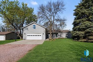1301 S  Splitrock Blvd, Brandon, SD 57005