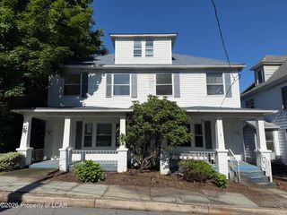 22 George St, Pittston, PA 18640