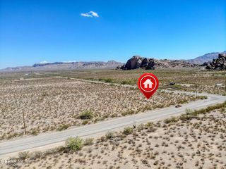7001 Woodrow Rd, El Paso, TX 79938