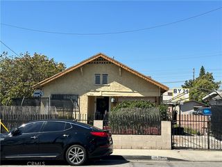 949 S  Alma Ave E, Los Angeles, CA 90023