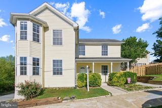 301 N  Maple Ave, Brunswick, MD 21716