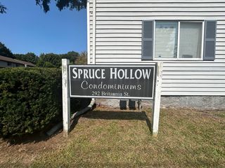 292 Britannia Street APT F, Meriden, CT 06450