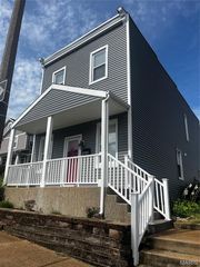 2725 January Ave, Saint Louis, MO 63139