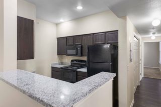 1400 E  Walnut St #2-226, Seguin, TX 78155