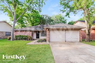 13323 Oak Ledge Dr, Houston, TX 77065
