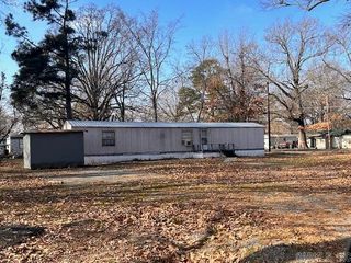 E, Dewitt, AR 72042