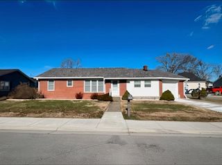 390 E  Gray St, Martinsville, IN 46151