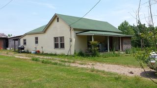 1042 Gattis Rd, Paris, AR 72855