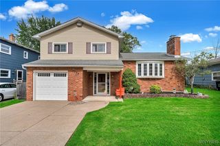 139 Klinger Ave, Tonawanda, NY 14150
