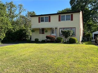 43 Rudman Rd, Rochester, NY 14622
