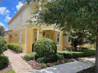 11956 Lorenza Ln, Orlando, FL 32827