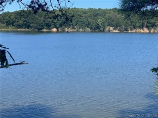 Hinton Farm Ln, Heathsville, VA 22473
