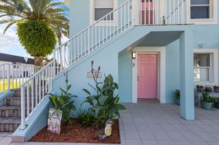 17090 1st St   E #1, North Redington Beach, FL 33708