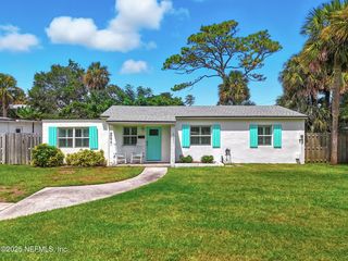 523 10TH Avenue N, Jacksonville Beach, FL 32250