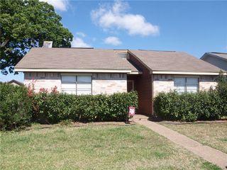 815 Camellia Ct, College Station, TX 77840