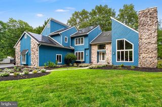 209 Shady Knoll Ln, Galloway, NJ 08205