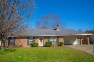 105 Timber Ln, Monroe, LA 71203