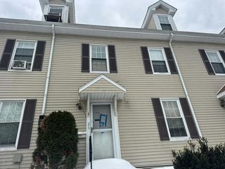 26 Danforth St, Framingham, MA 01701