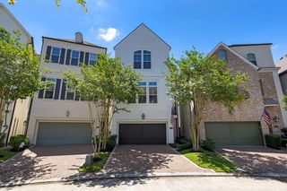 66 Wooded Park Pl, Spring, TX 77380
