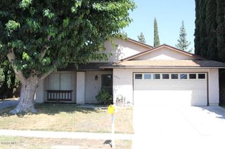 2066 Hilldale Ave, Simi Valley, CA 93063