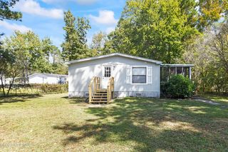 103 Myrtle Court, Hampstead, NC 28443