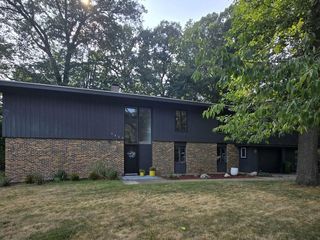 3431 Tricklewood Dr SE, Grand Rapids, MI 49546