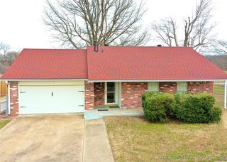 1909 S  143rd East Ave, Tulsa, OK 74108