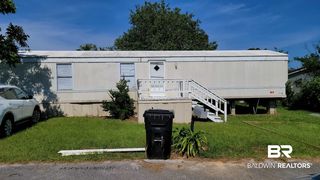 426 Robin Cir, Robertsdale, AL 36567