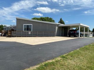 516 N  Highland Ave #194eb05a6, Madison, SD 57042