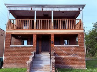 1905 Bond Ave, East Saint Louis, IL 62207