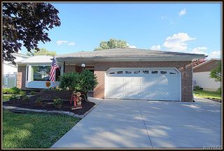 51 Swanson Ter, Williamsville, NY 14221