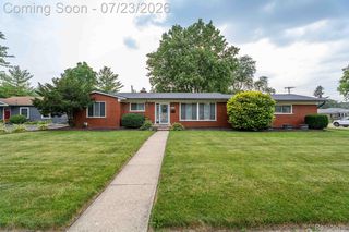 27381 Gail Dr, Warren, MI 48093