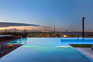 1820 W DESERT VIEW Drive, Phoenix, AZ 85041
