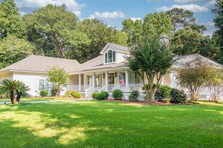 602 Ashdale Dr, Beaufort, SC 29907
