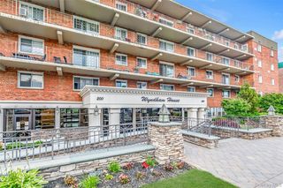 200 Atlantic Avenue #209, Lynbrook, NY 11563