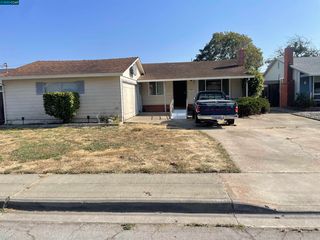 15380 Laverne Dr, San Leandro, CA 94579