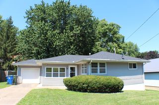 512 18th Ave N, Clinton, IA 52732