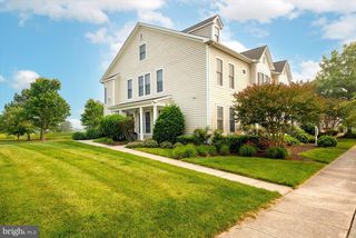3 Clubhouse Dr #3B, Ocean View, DE 19970