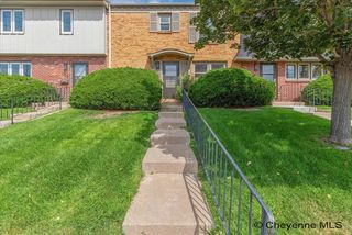 104 W  29th St, Cheyenne, WY 82001