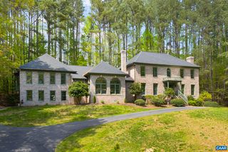 2480 Spring Brook Dr, Charlottesville, VA 22901