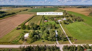 13430 W  Holdrege St, Lincoln, NE 68528