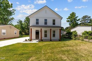 261 W  Lillington St, Angier, NC 27501