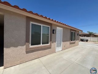 412 S  E St #102, Imperial, CA 92251