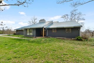 304 Chateau Point Ln, South Pt, OH 45680