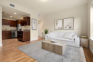 137 Peterborough St #6, Boston, MA 02215
