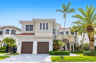 1535 Windjammer Way, Hollywood, FL 33019